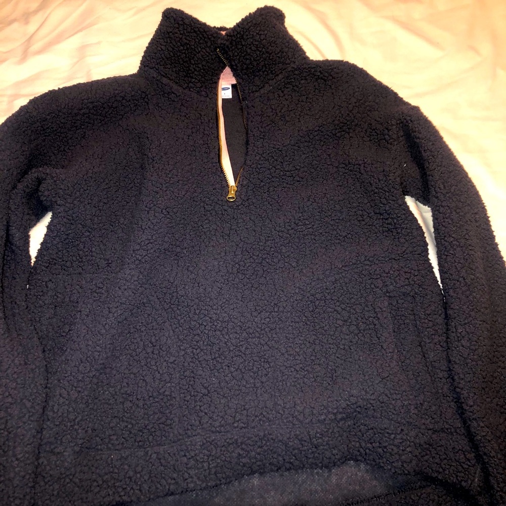 Old navy fuzzy pullover